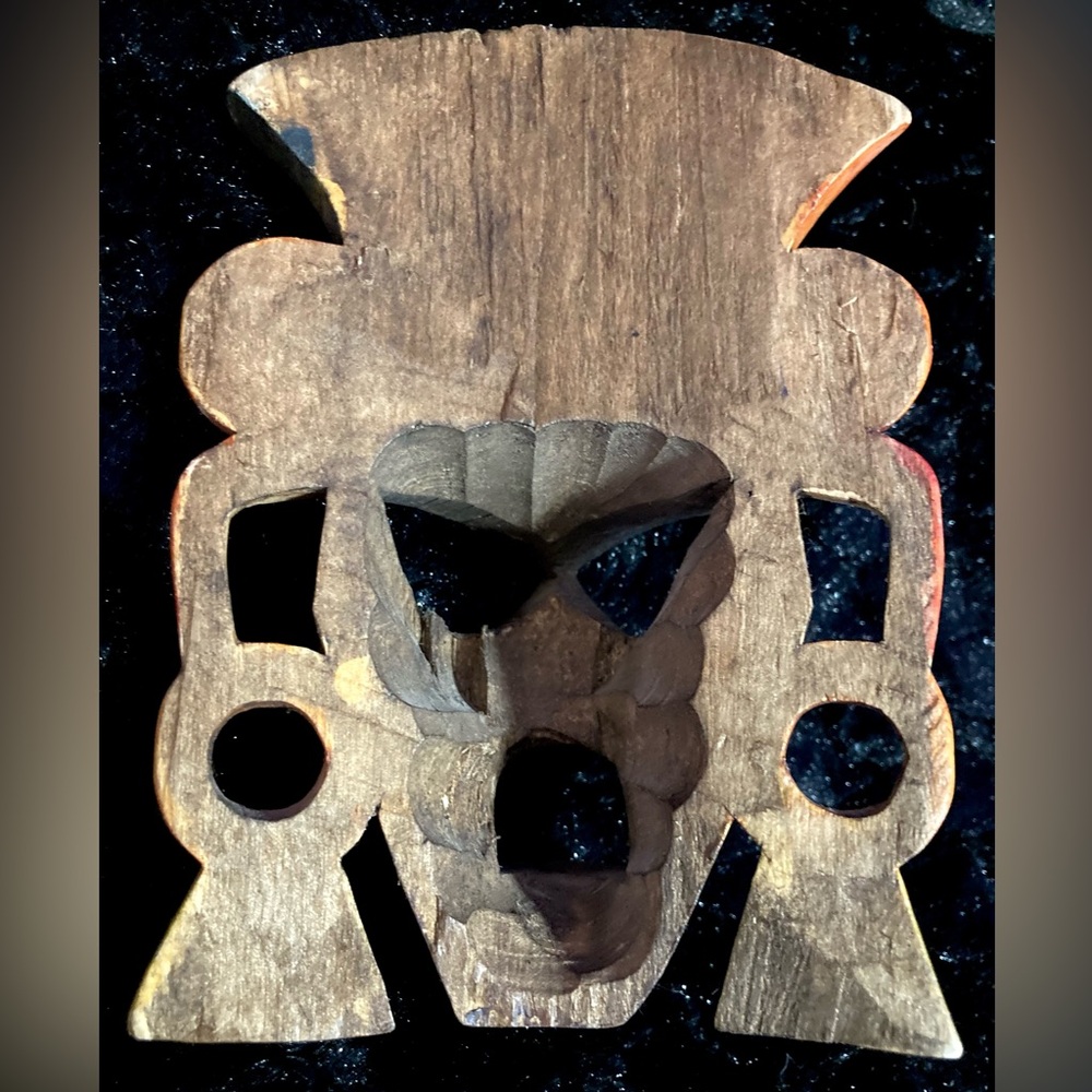 Hand Carved Mayan Wood Mask Aztec Incan Tribal Primitive Wall Decor - Picture 9 of 12